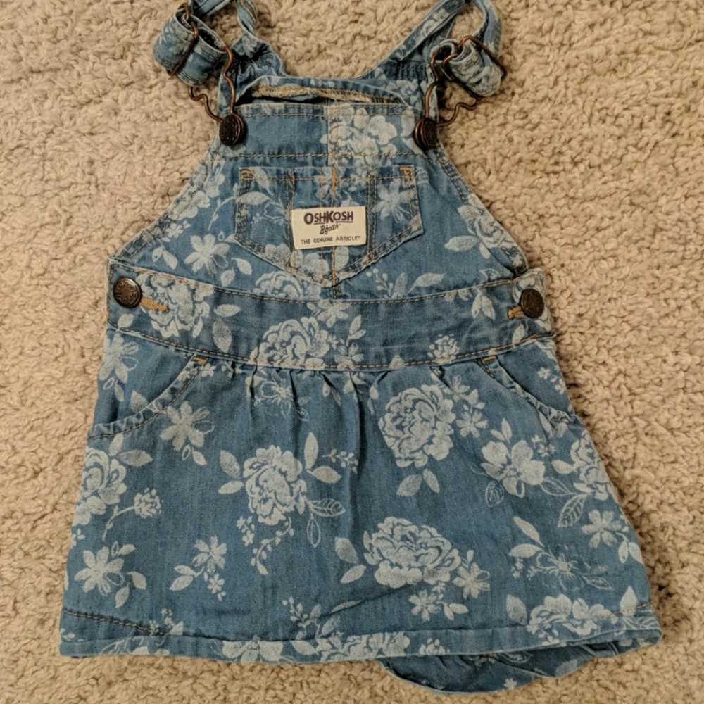 Oshkosh girls overalls 6 months